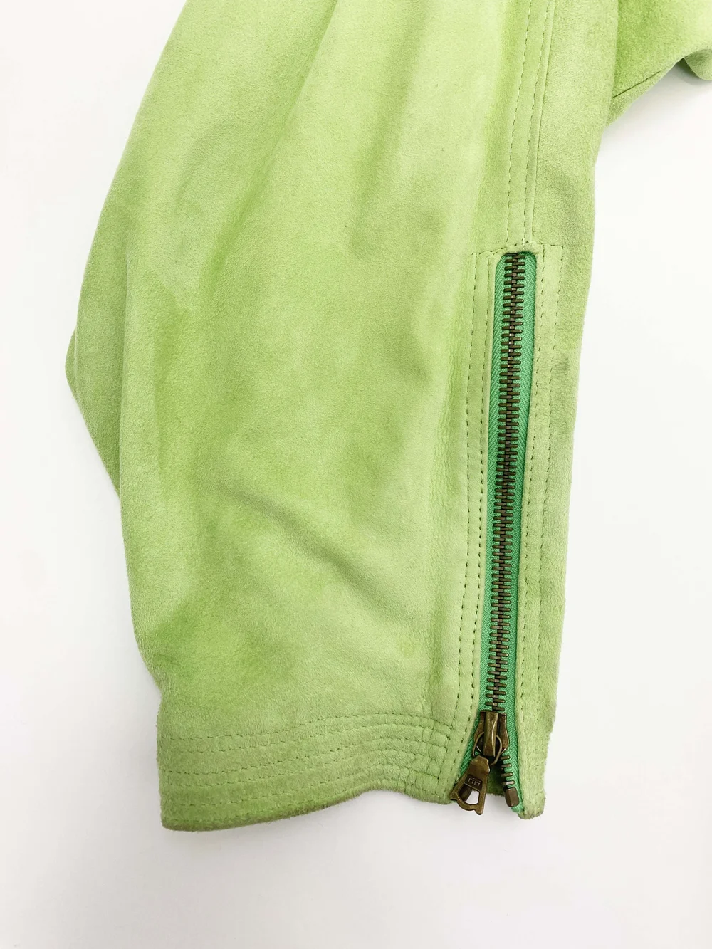 80s GIANNI VERSACE スウェード レザー ジャケット グリーン 80s GIANNI VERSACE スウェード レザー ジャケット グリーン