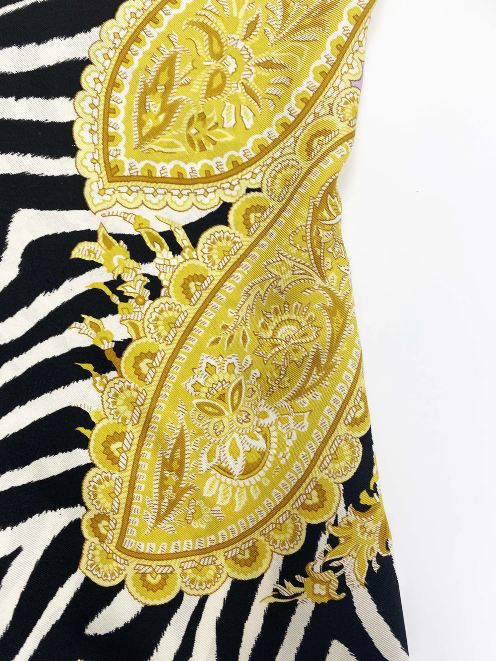 Gianni Versace 1996 zebra print silk shirt — JAMES VELORIA