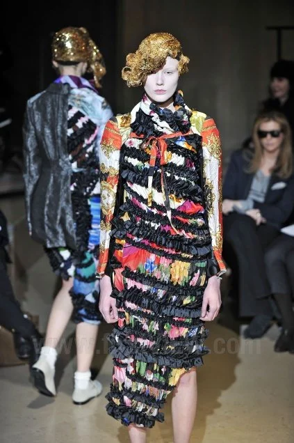 comme-des-garcons-fall-winter-2011-harness-runway-front-coat-silk-scarf-patchwork-sleeves-chest-tie-cutout-vintage-y2k-polka-dot-fw.jpeg