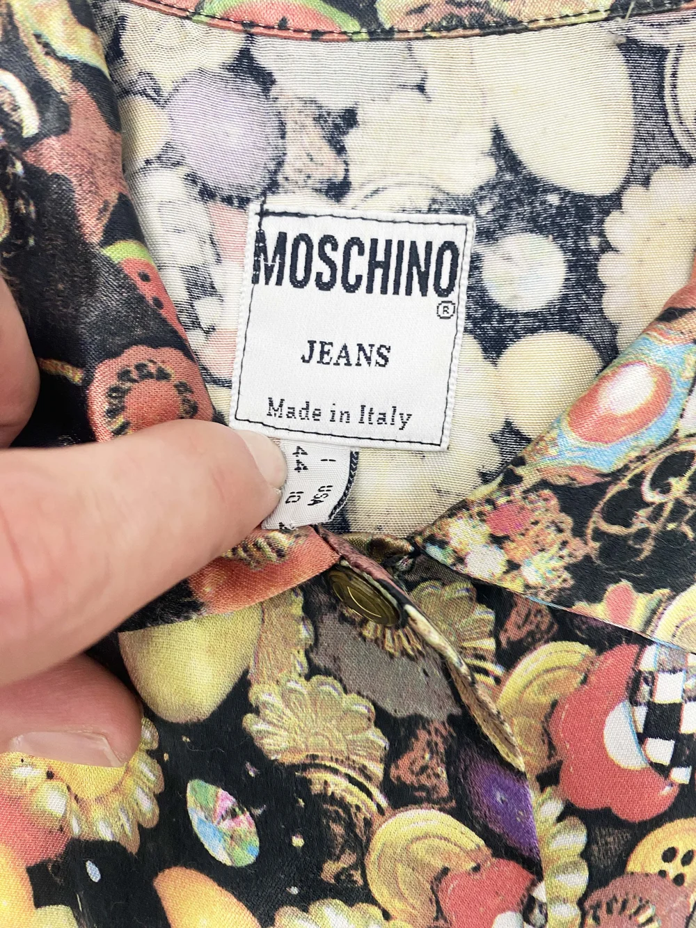 Moschino 90s button print satin shirt — JAMES VELORIA
