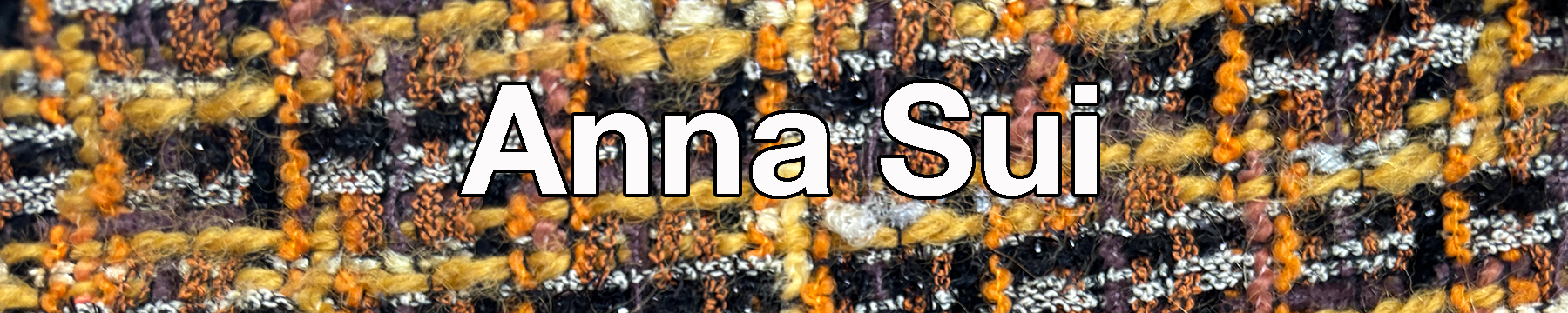 anna sui button.png