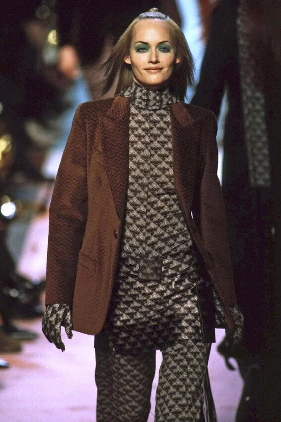 jean-paul-gaultier-homme-fall-winter-1996-runway-jacket-orb-jacquard-pattern-print-blazer-jacket-op-art-vintage-menswear-jpg-archive.jpeg