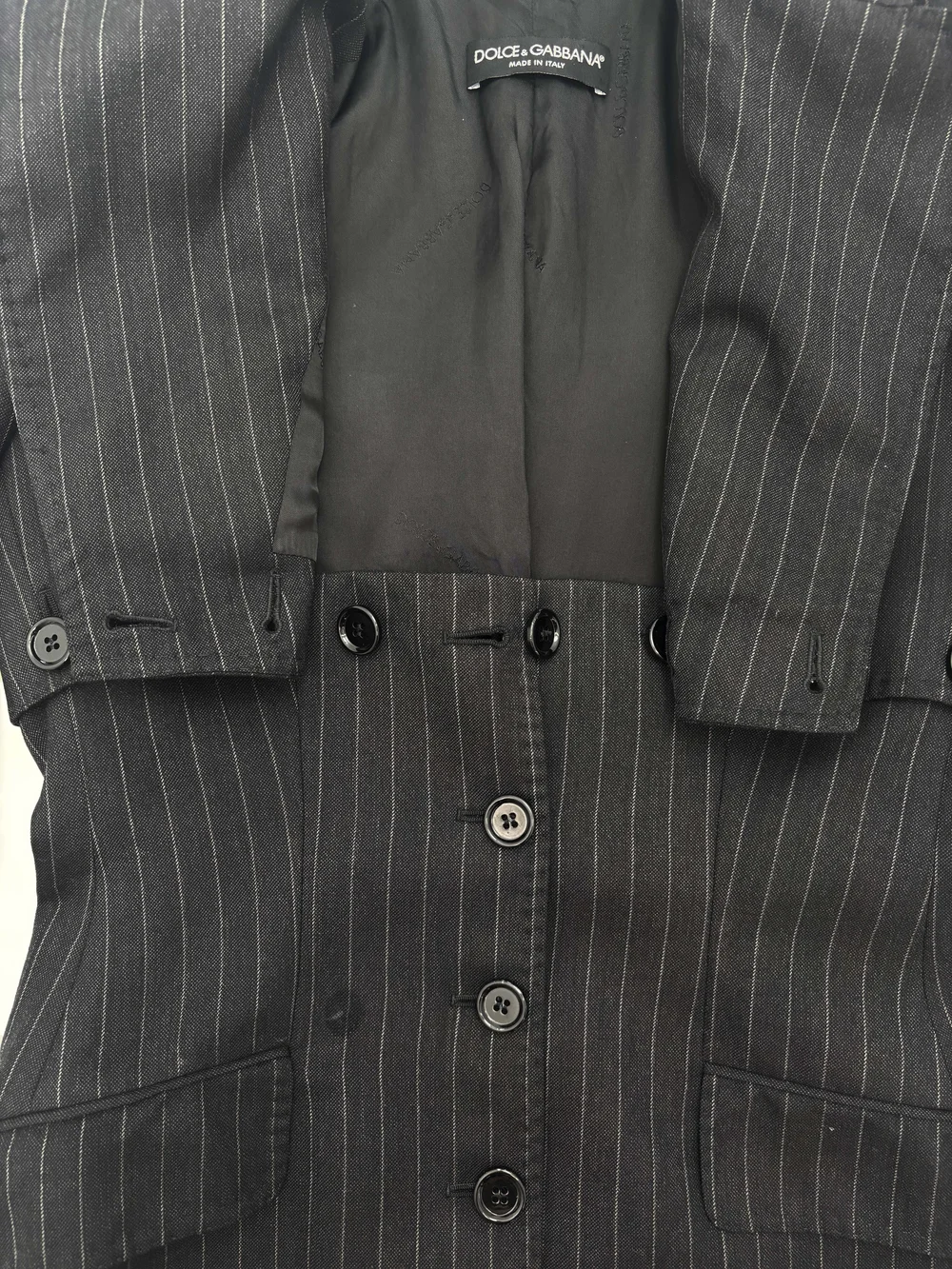 Dolce & Gabbana F/W 2003 segmented button jacket — JAMES VELORIA