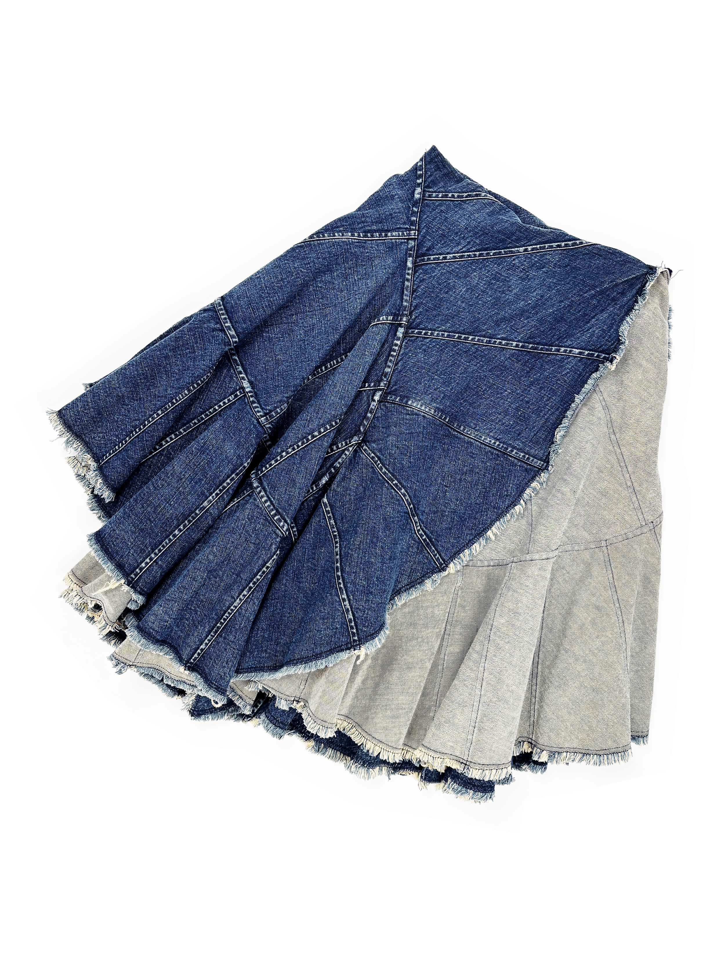 junya-watanabe-springs-summer-2016-blue-denim-deconstructed-ruflle-skirt-layered-full-vintage-comme-des-garcons.png