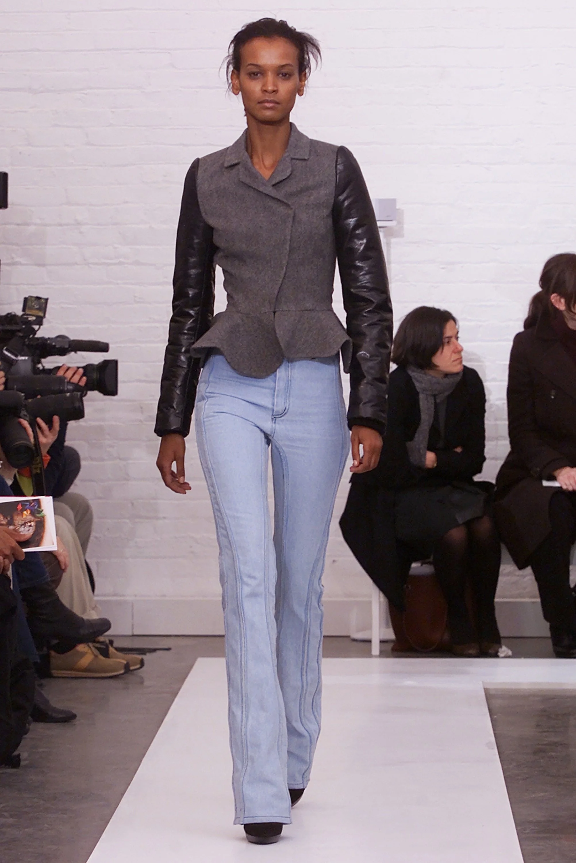 balenciaga-fall-winter-2005-fw-leather-sleeve-jacket-peplum-gray-wool-scalloped-padded-vintage-archive-nicolas-ghesquiere-runway.JPG