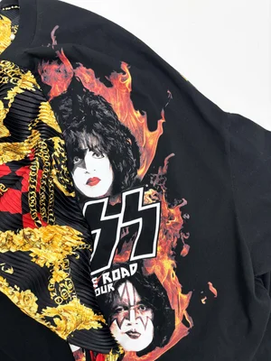 Junya Watanabe F/W 2021 KISS print top — JAMES VELORIA