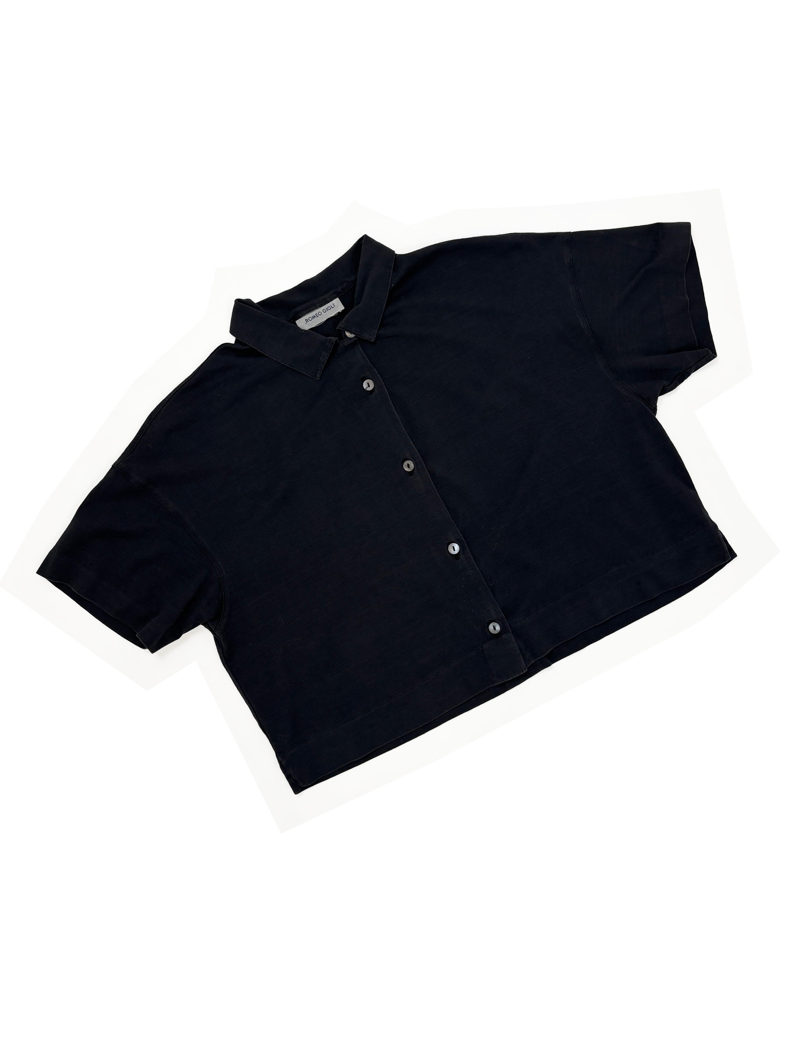 romeo-gigli-90s-black-cropped-shirt-cutout-slit-back-cotton-vintage-italy-1990s.png