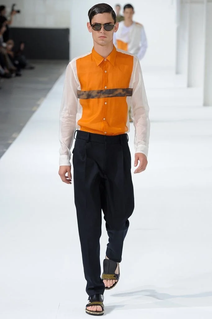 dries-van-noten-spring-summer-2013-orange-camo-shorts-strap-waist-menswear-vintage-y2k-runway.JPG