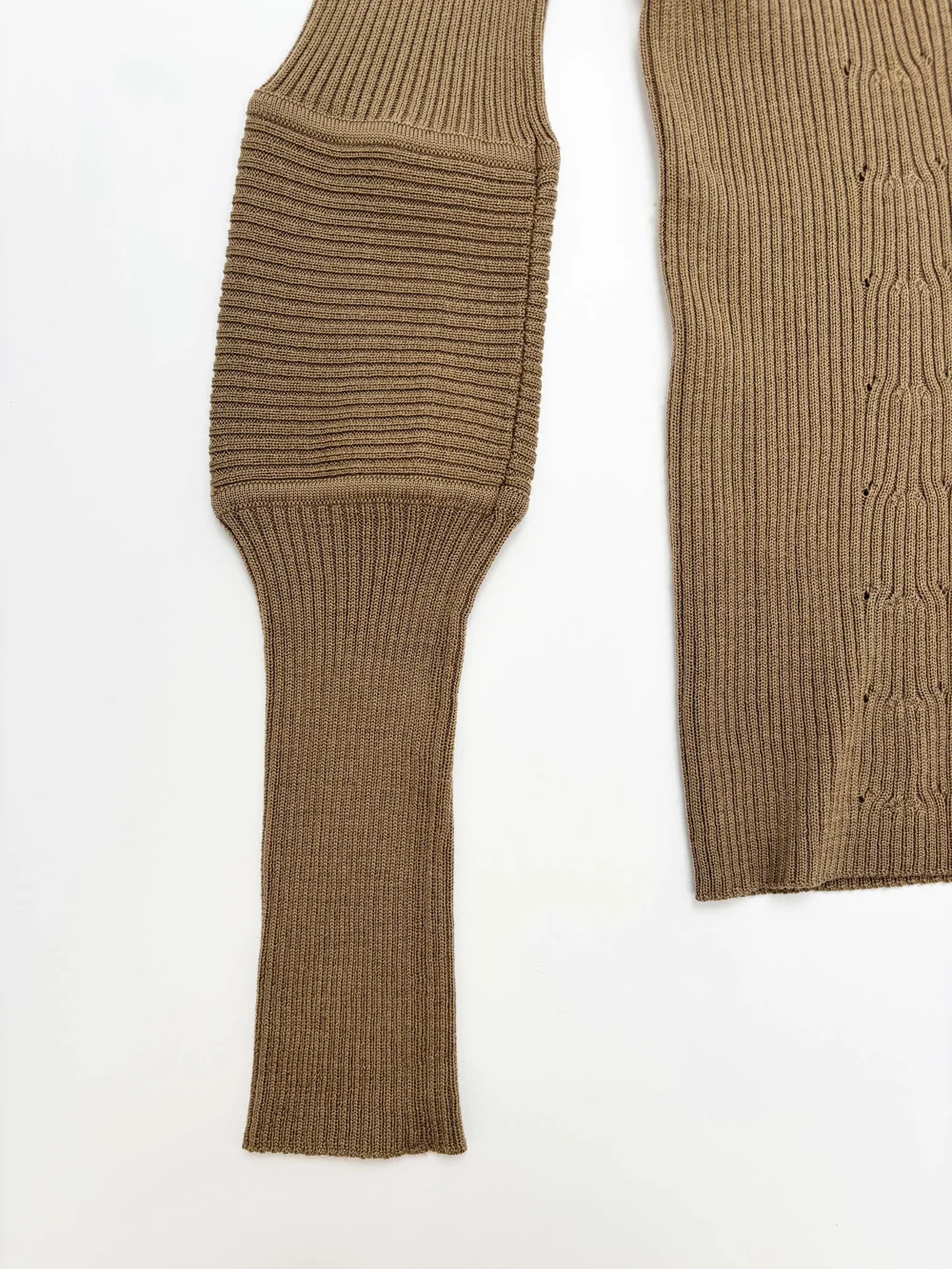 GUCCI ドライバーズ ニット シルク M ブラウン Gucci F/W 2000 elbow pad sweater — JAMES VELORIA