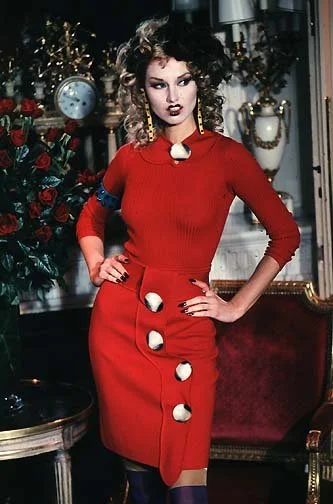 vivienne-westwood-fall-winter-1998-runway-big-button-giant-shirt-striped-short-sleeve-vintage-1990s-90s-blue-red-archive-gold-label.jpg