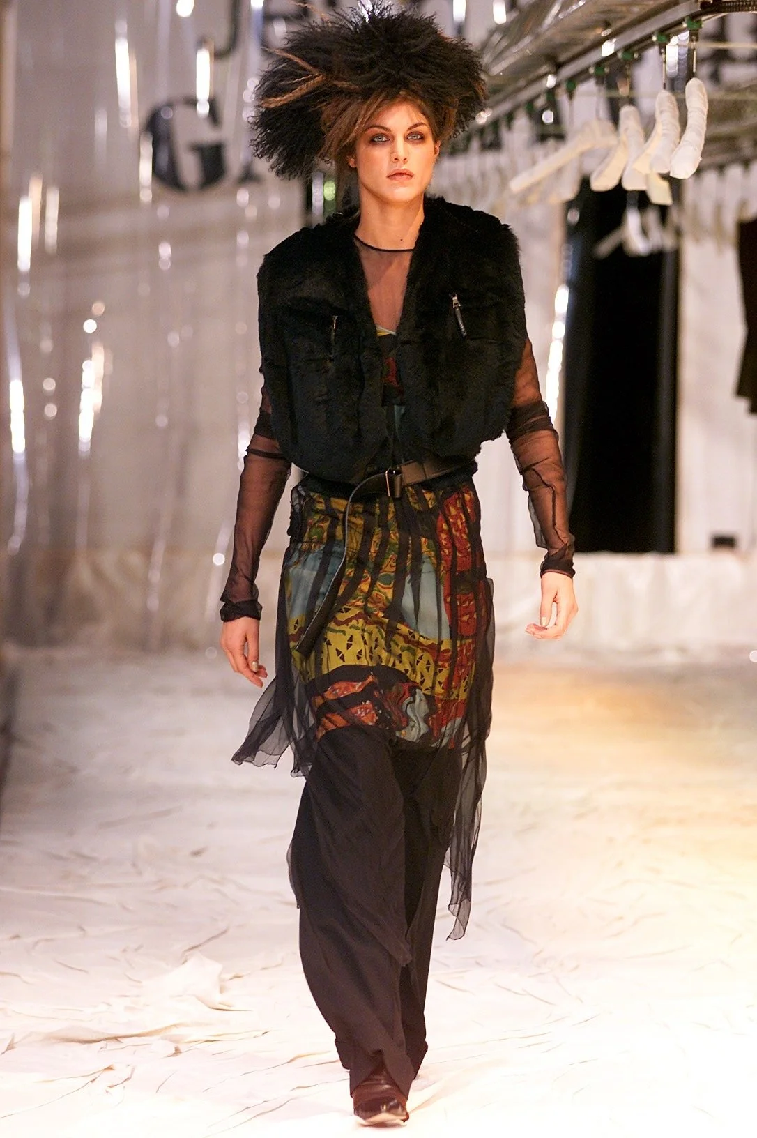 jean-paul-gaultier-femme-fall-winter-2002-painting-art-print-slip-dress-orange-woman-yellow-fw-vintage-y2k-runway.JPG