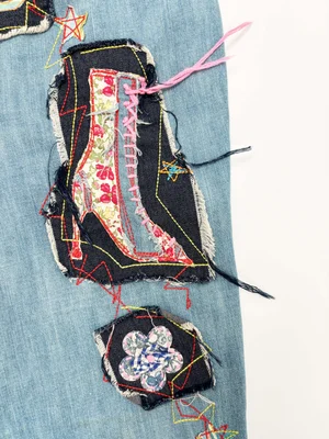 ジョンガリアーノ 2002年 コットン 刺繍 パッチワークフレアデニムパンツ John Galliano S/S 2002 patchwork jeans — JAMES VELORIA
