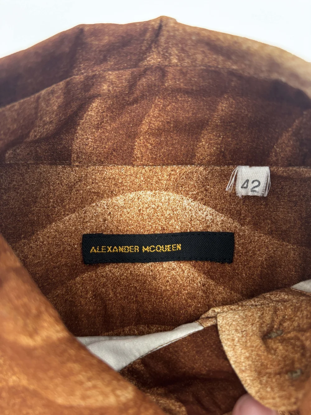 Alexander McQueen 90s twisted collar shirt — JAMES VELORIA