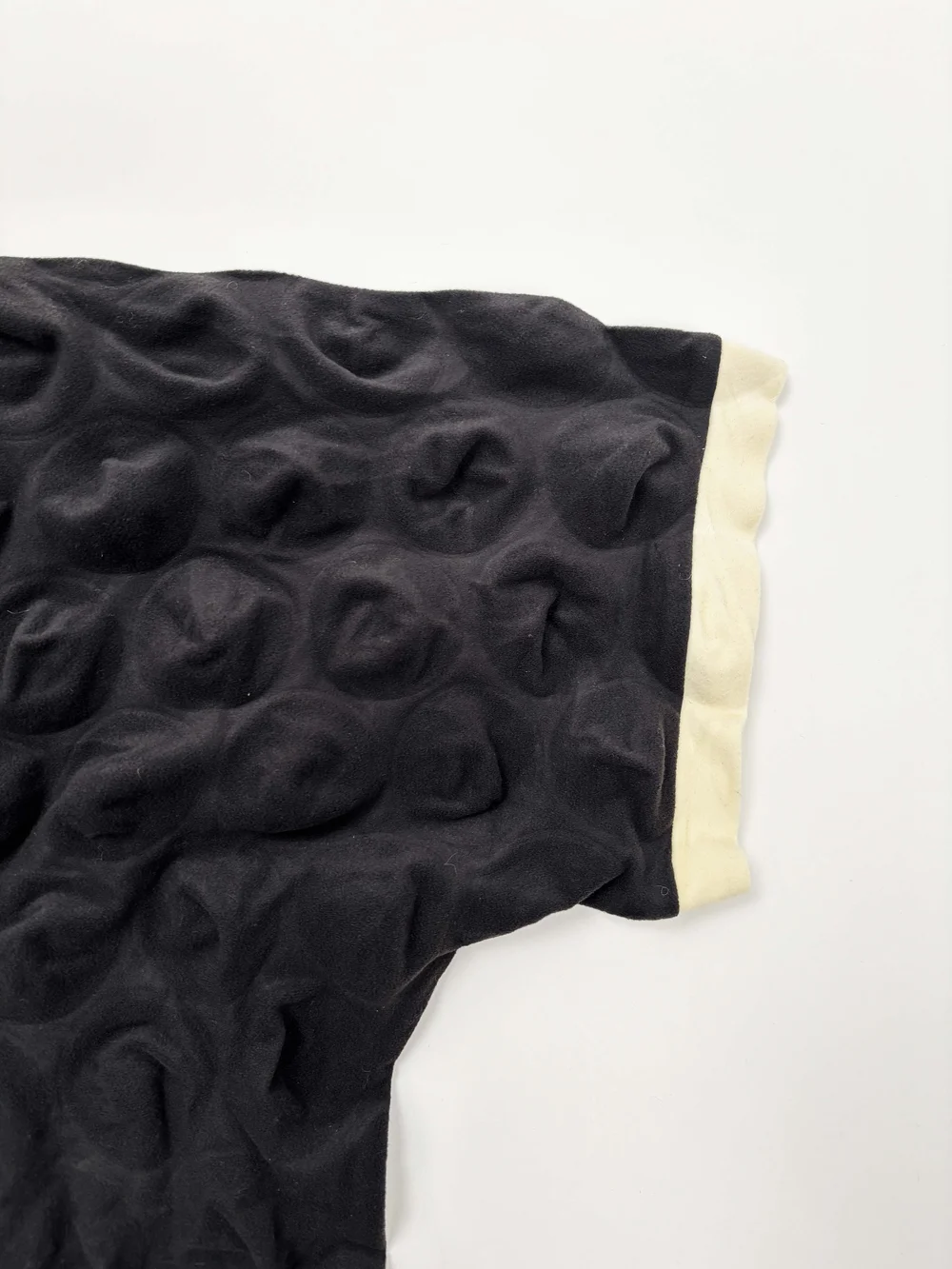 ISSEY MIYAKE AW2000EGGCARTON Tシャツカットソー issey-miyake-fall-winter-2000-