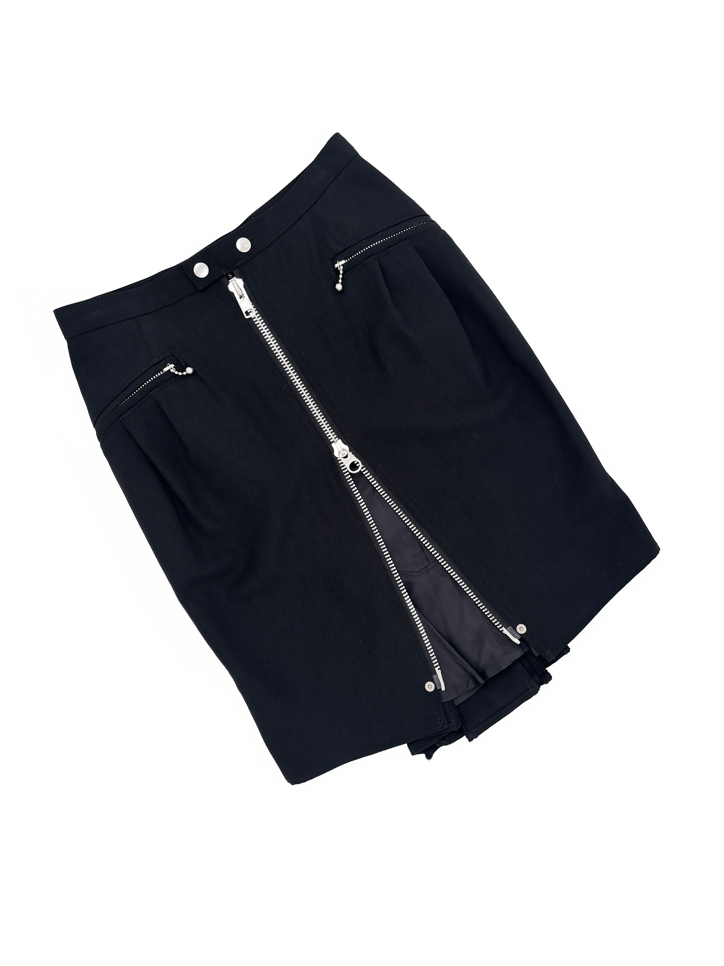 junya-watanabe-fall-winter-2007-black-zipper-skirt-pleated-tail-metal-hardware-vintage-comme-des-garcons-y2k.png