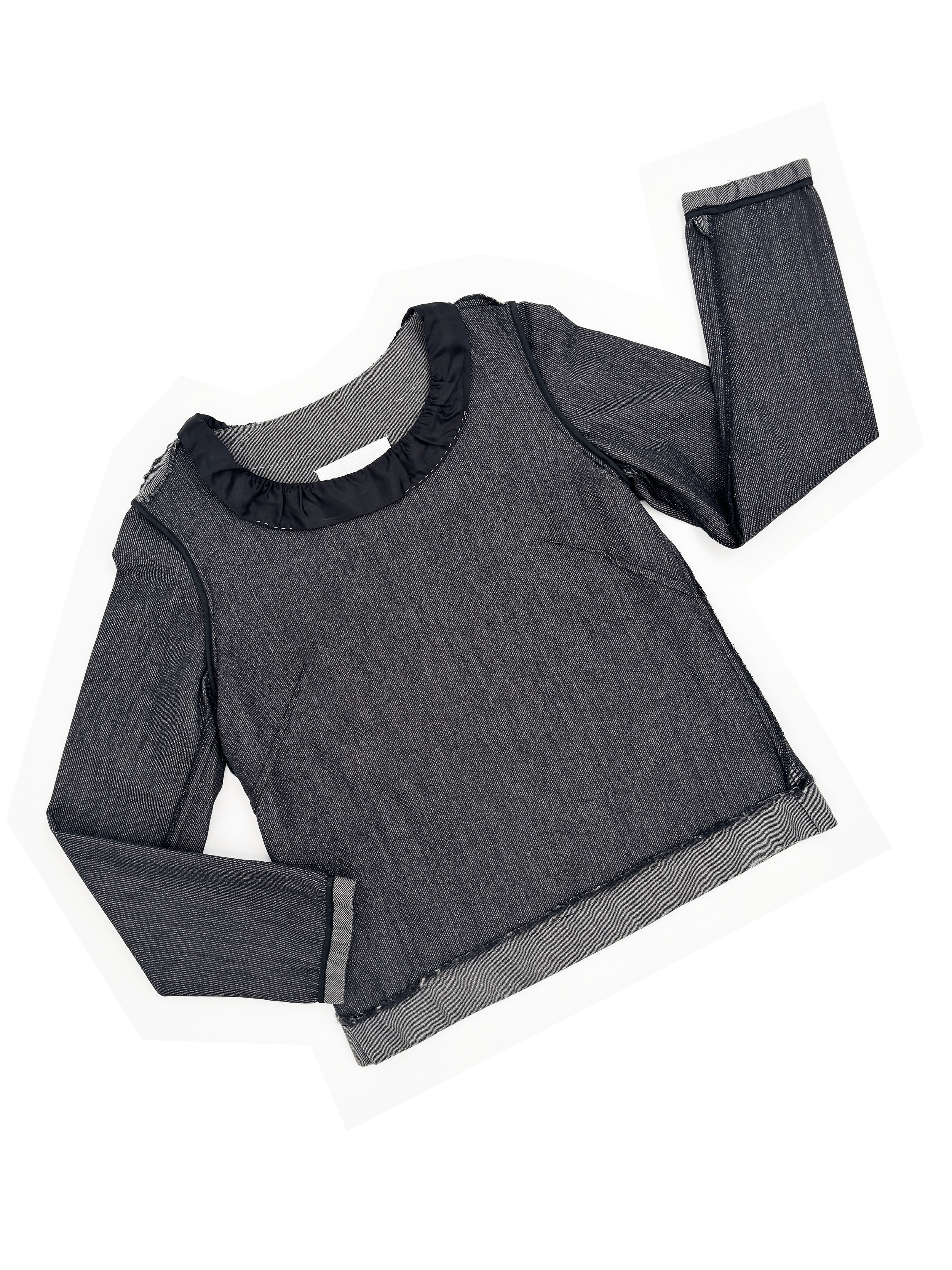 maison-martin-margiela-fall-winter-1999-inside-out-gray-top-shirt-vintage-90s-defile-white-blank-label.png