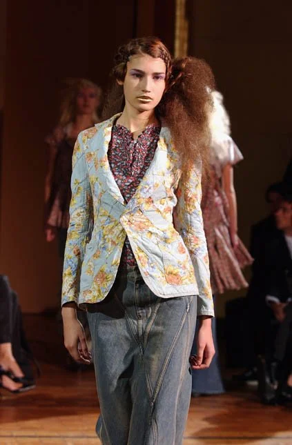 junya-watanabe-spring -summer-2002-runway-floral-print-patchwork-linen-jacket-blazer-vintage-y2k-comme-des-garcons-brown-white-tropical.jpg
