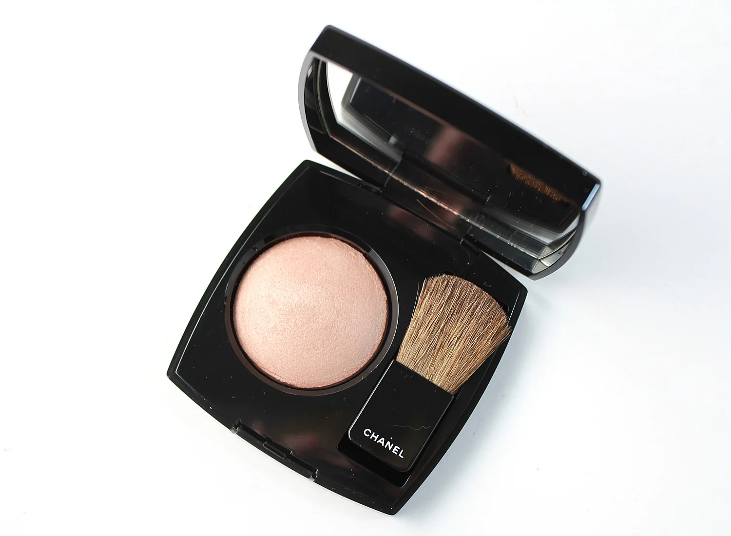 Chanel Joues Contraste Lumière Highlighting Blush