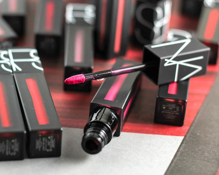 NARS Powermatte Lip Pigment Review + Photos.