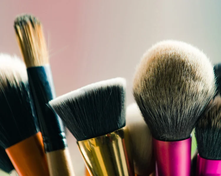 The 7 Face Brushes You Need for a Flawless Makeup Look.