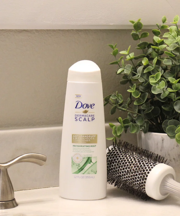 Dove DermaCare Scalp 30-Day Update.