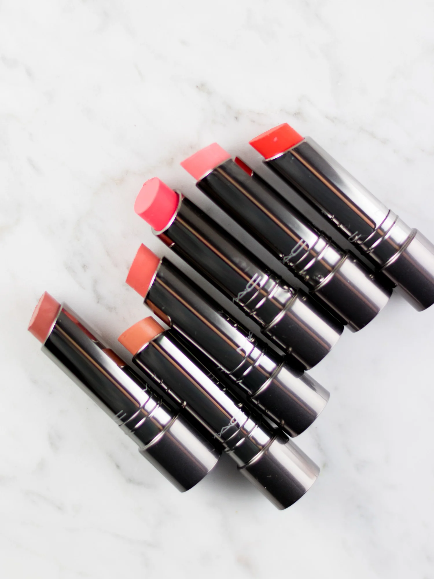 Are Bee Stung Lips Possible with MAC Plenty of Pout Plumping Lipstick?