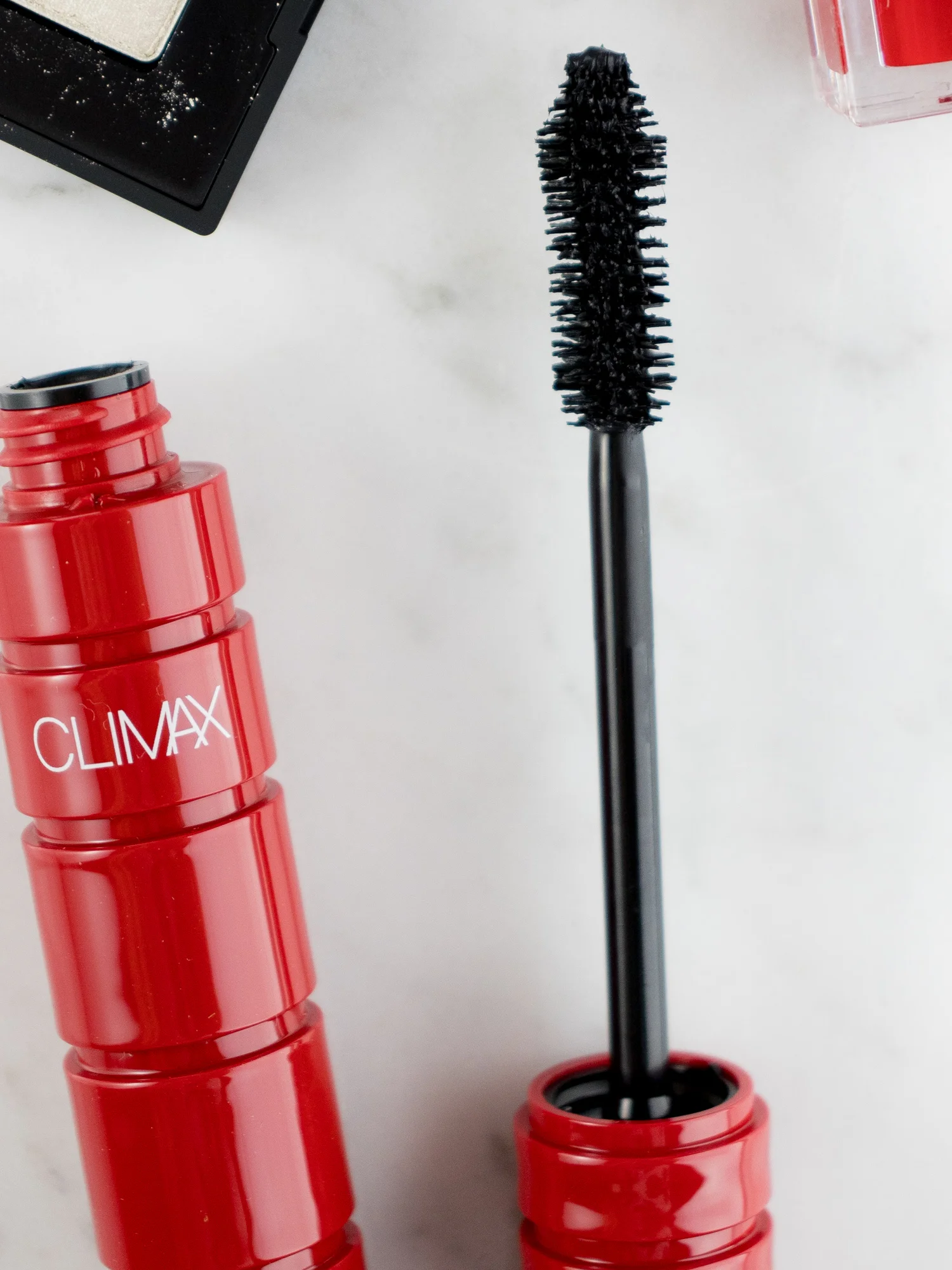 NARS Climax Volumizing Mascara Close-Up