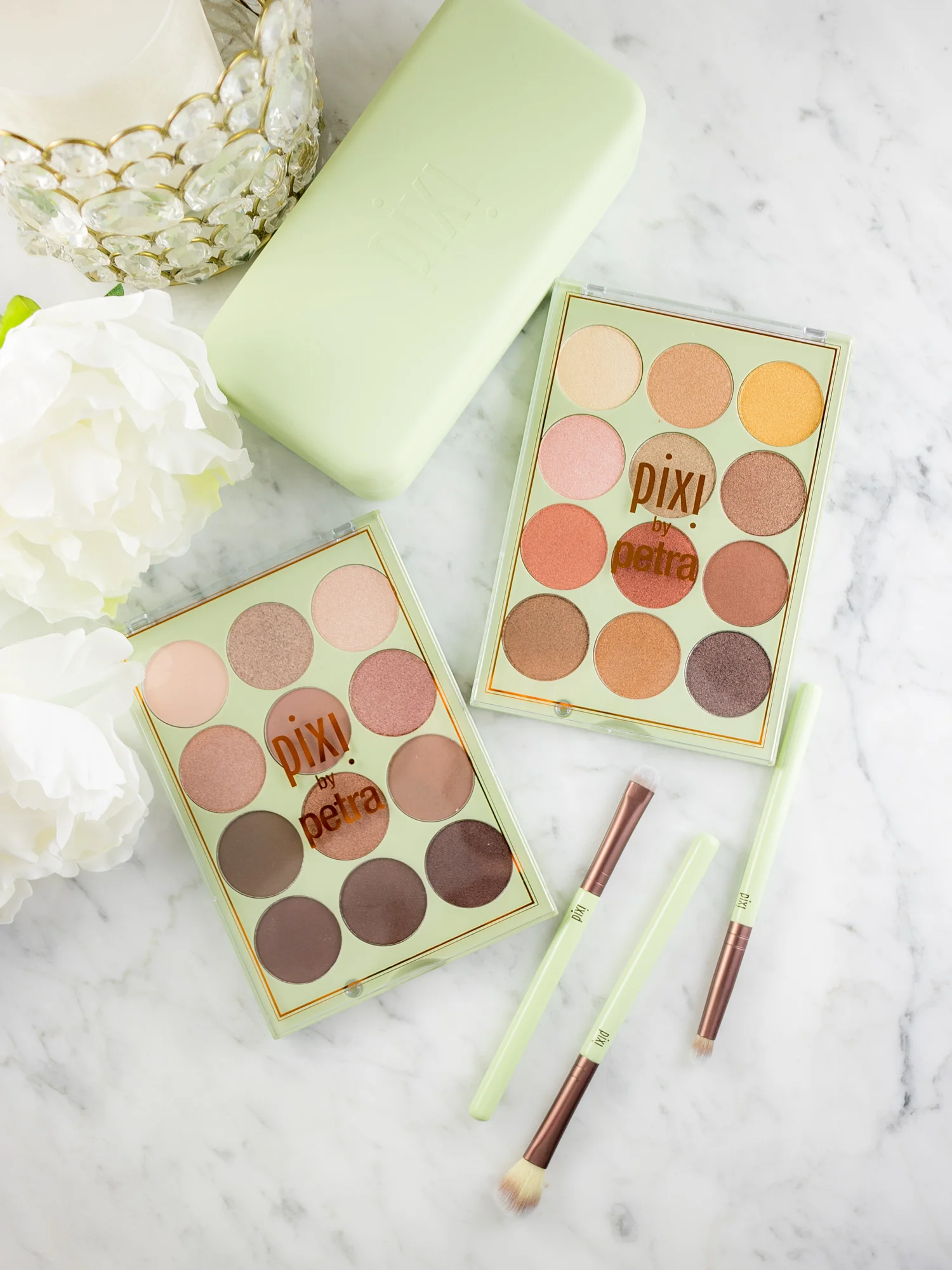 Currently Obsessed: pixi Eye Reflections Shadow Palette