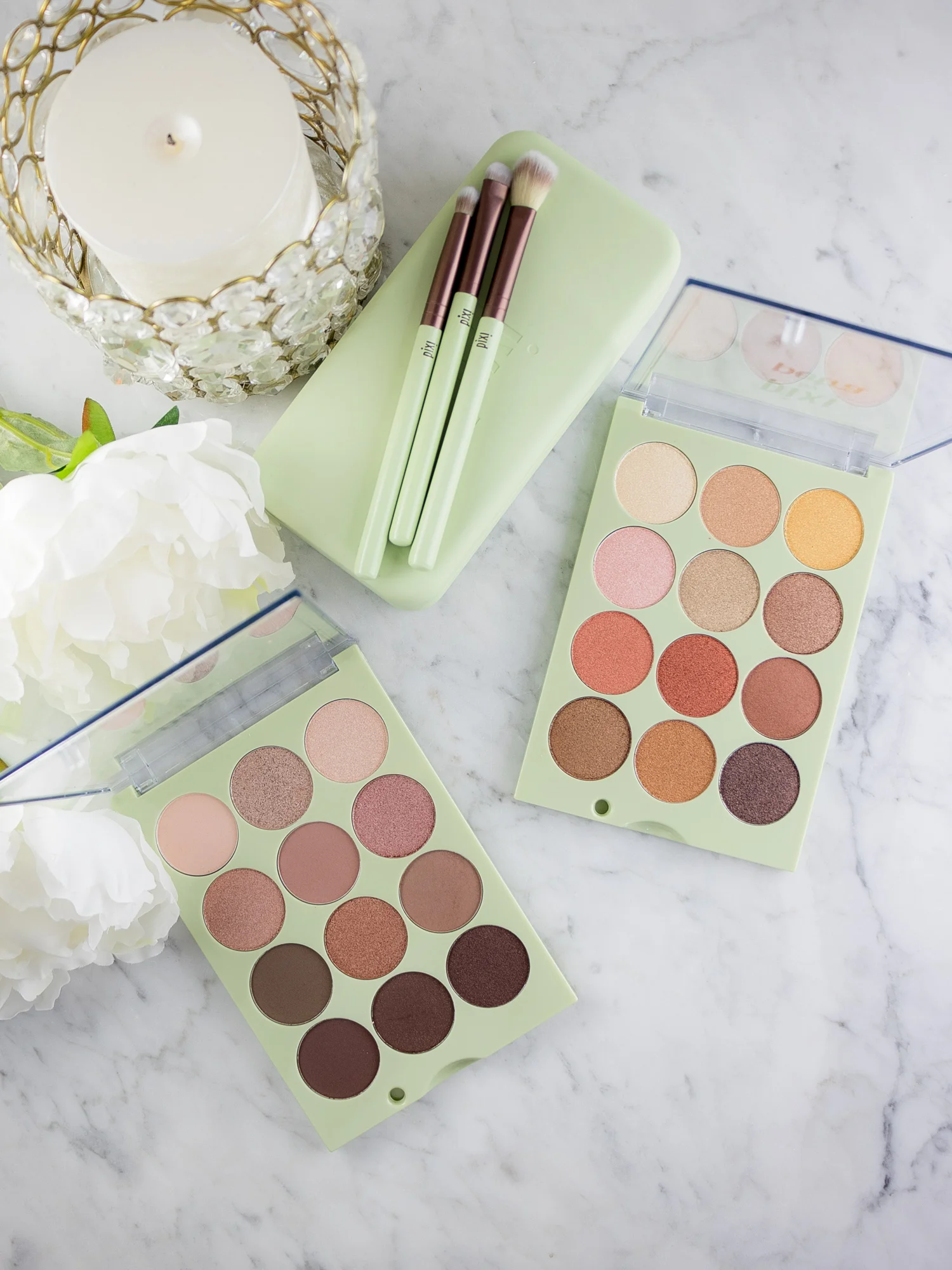pixi Eye Reflections Shadow Palette