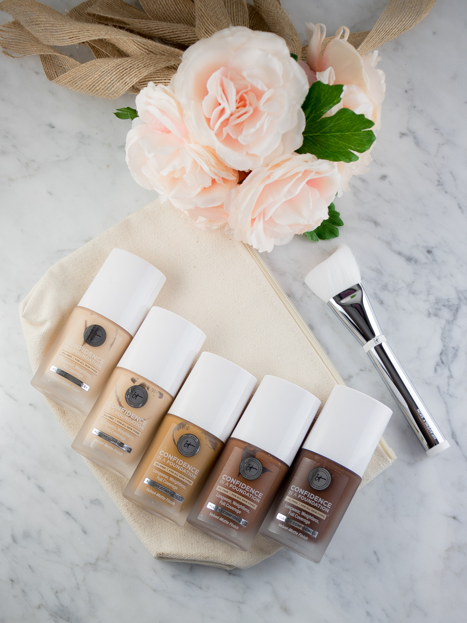 IT Cosmetics Confidence in a Foundation Review