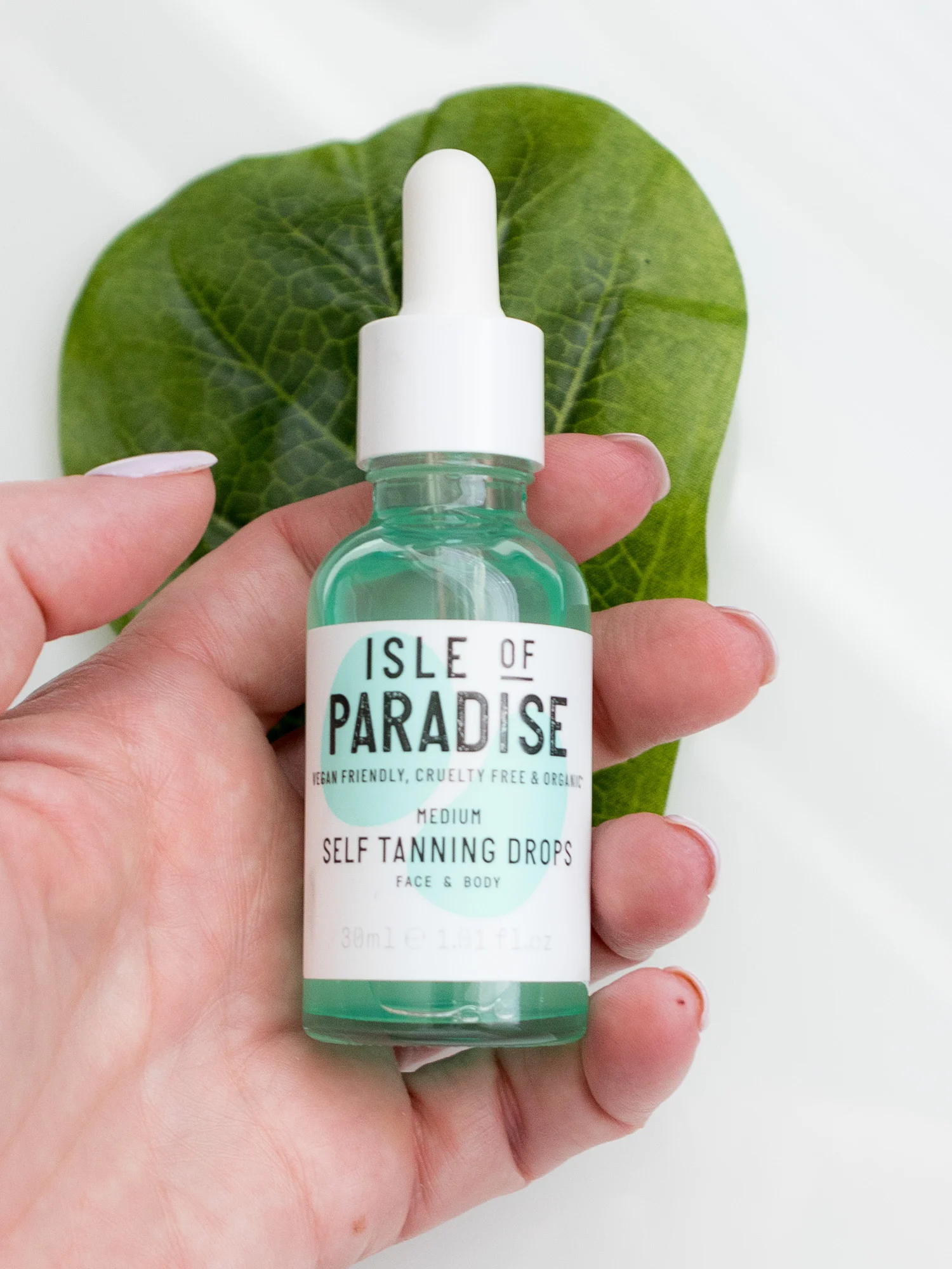 Isle of Paradise Self Tanning Drops