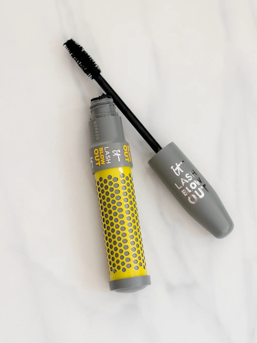 IT Cosmetics Lash Blowout Mascara