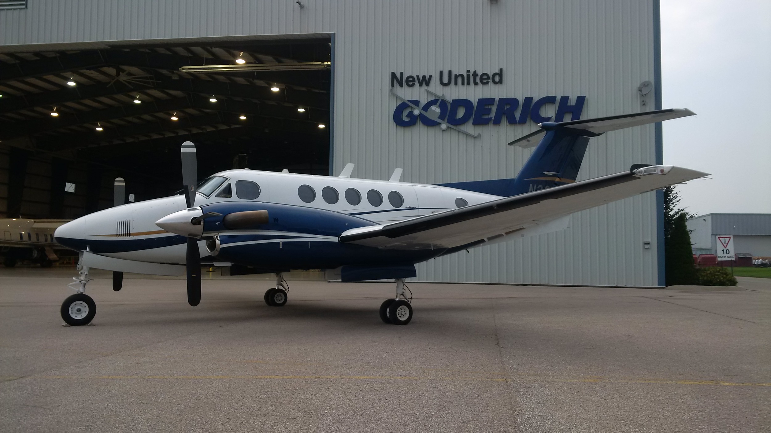 King air 200 for lease clearance