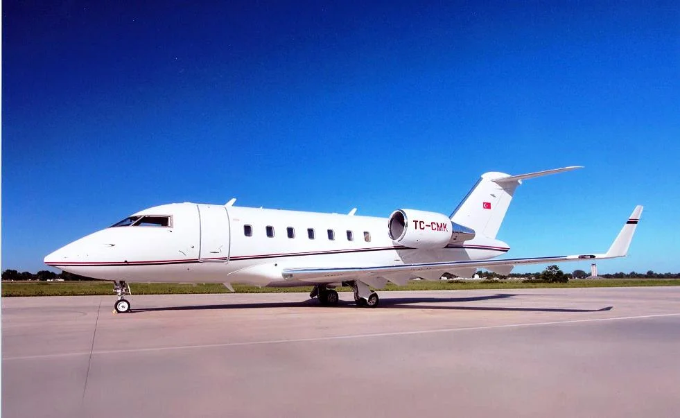 CL605 Exterior.jpg