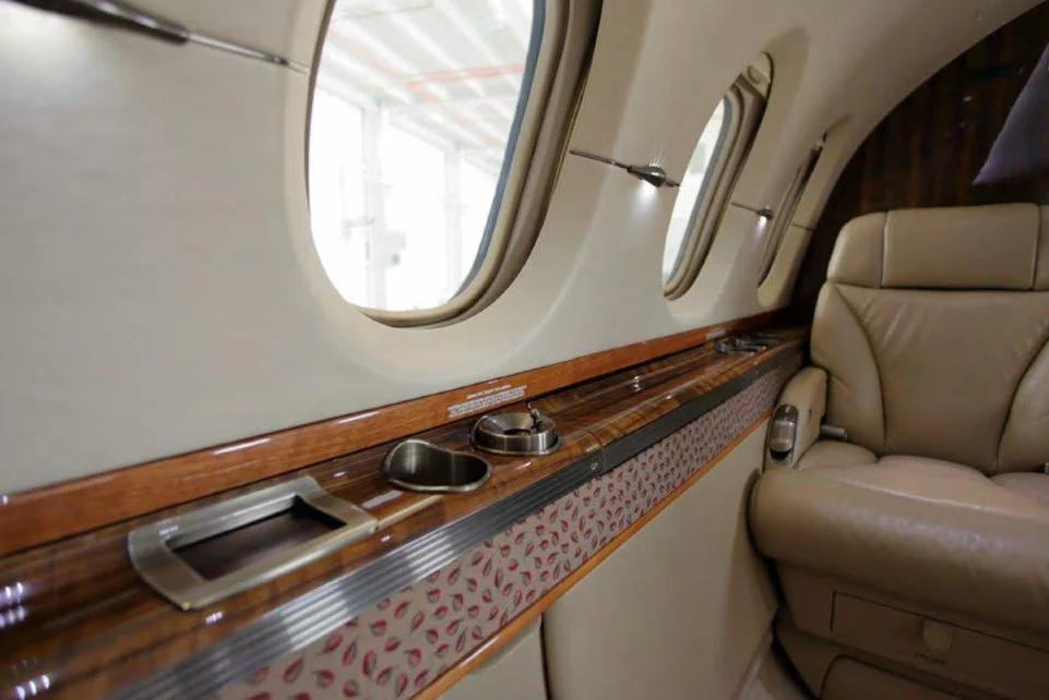 Hawker 800XPI Int2.jpg