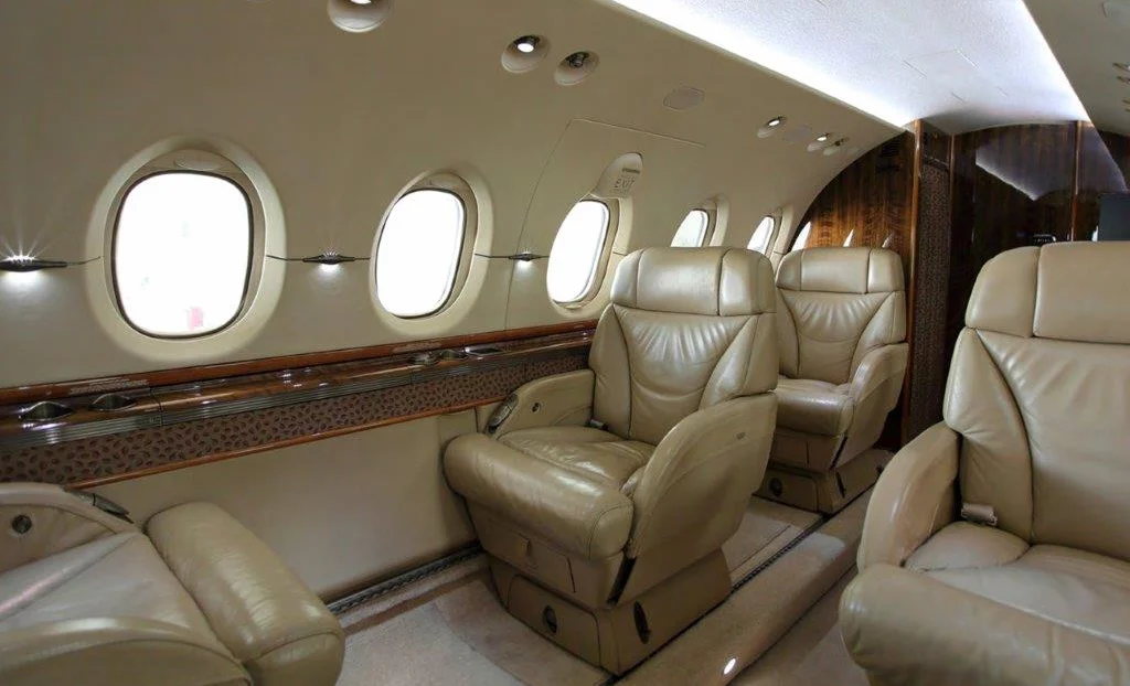 Hawker 800XPI Int4.jpg