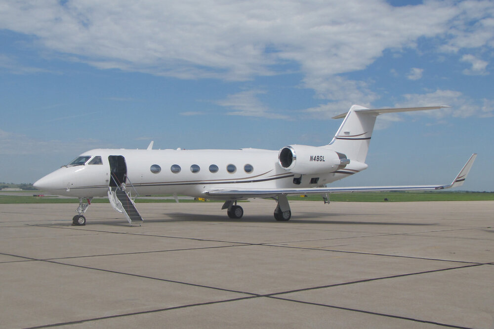 G-IV SN 1052 Exterior.jpg