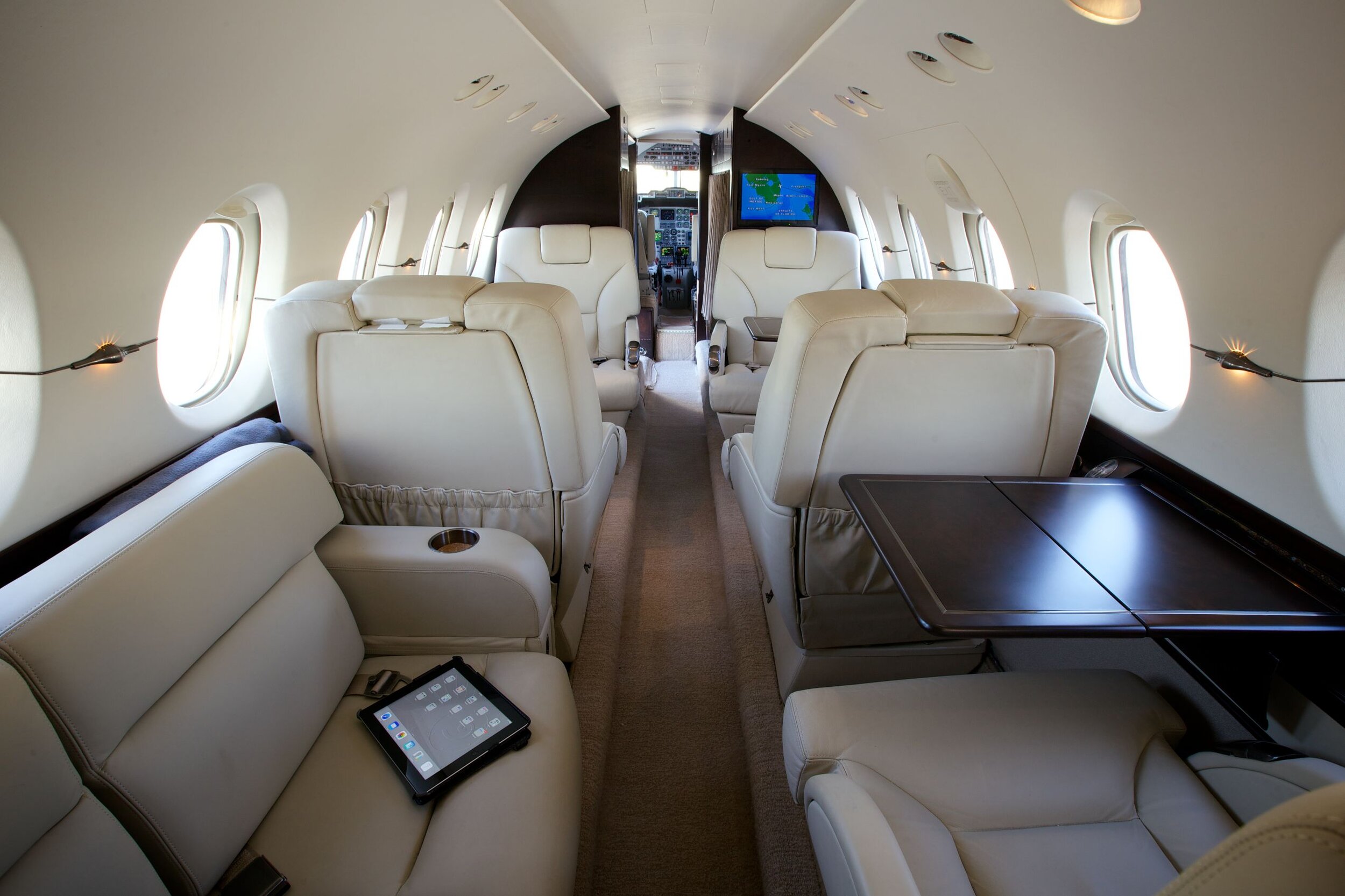 Jet Evolution Hawker 800xp For Sale