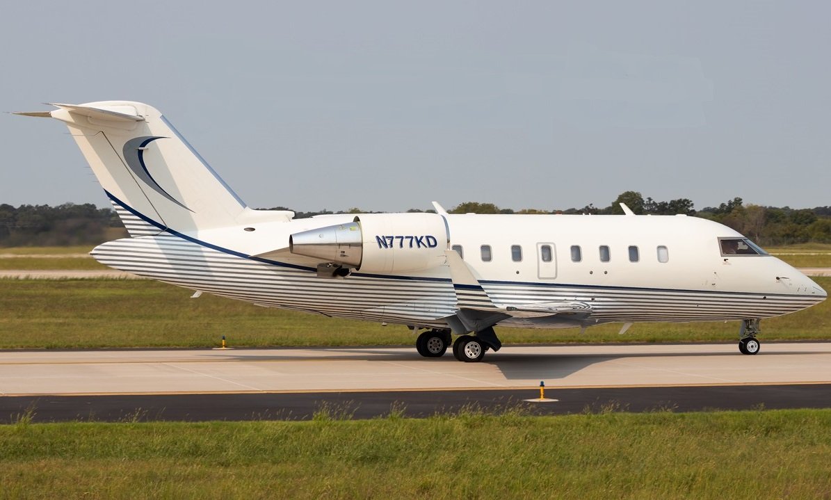 Challenger 605 6514 Exterior.jpg