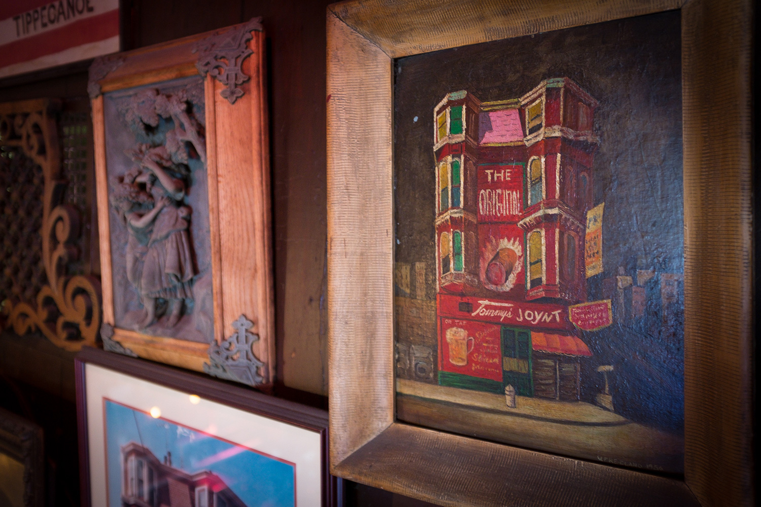 As the people work harder, time gets shorter, the Joynt provides a spot where you can hop in grab some brisket and hop out. Want to stay longer? Take your time; enjoy our large beer selection, our excellent bar, and a healthy platter of sliced, braised, or stewed meats.