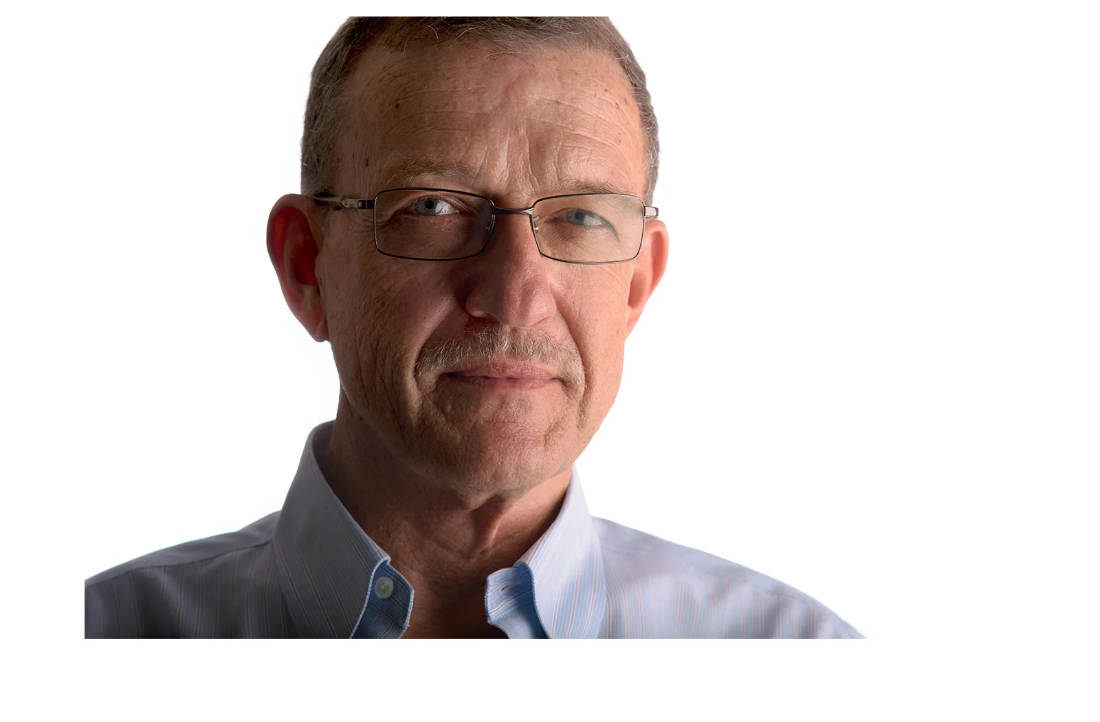 bob christiansen headshot.jpg