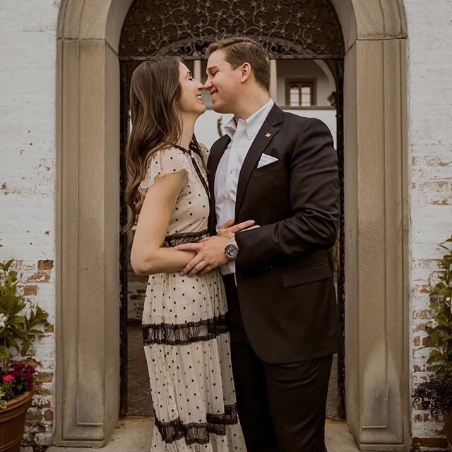 Cheers to an amazing 2019, and an even better 2020 🥂💍 235 days to go! 📸: @thewildauthenticphoto