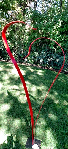 Copy of lynnwoolsongardenheart3.jpg