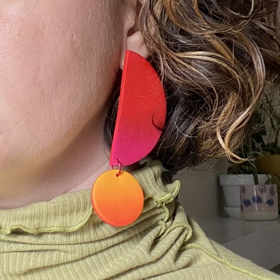 CDA515C1-5724-4AD7-8204-C16C8D25064F