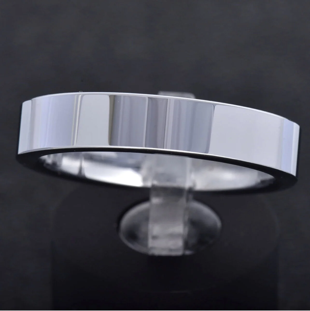 E947839C-4821-4BE6-853B-958CCFB4889A