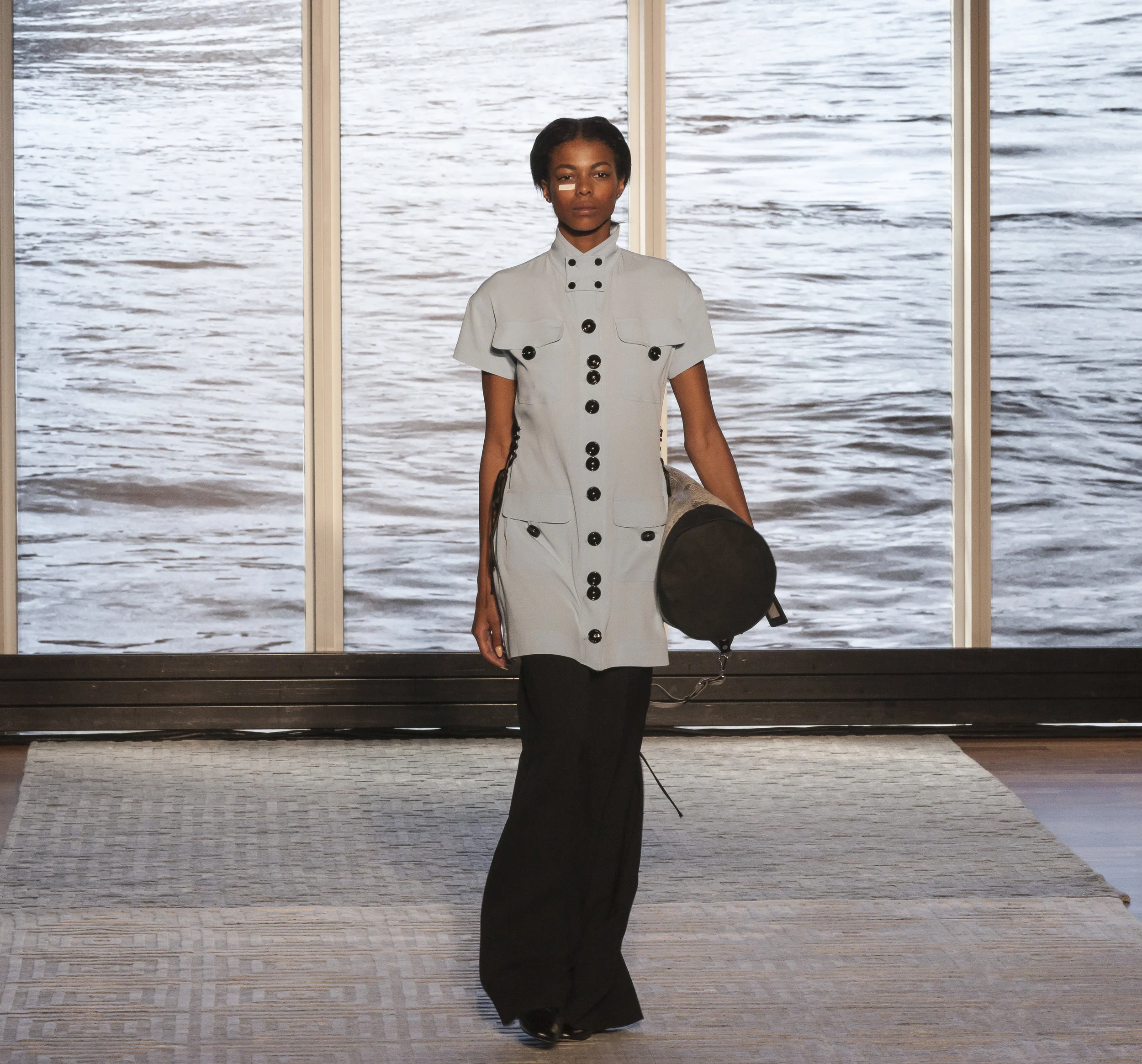 Harbison Fashion Show00042.JPG