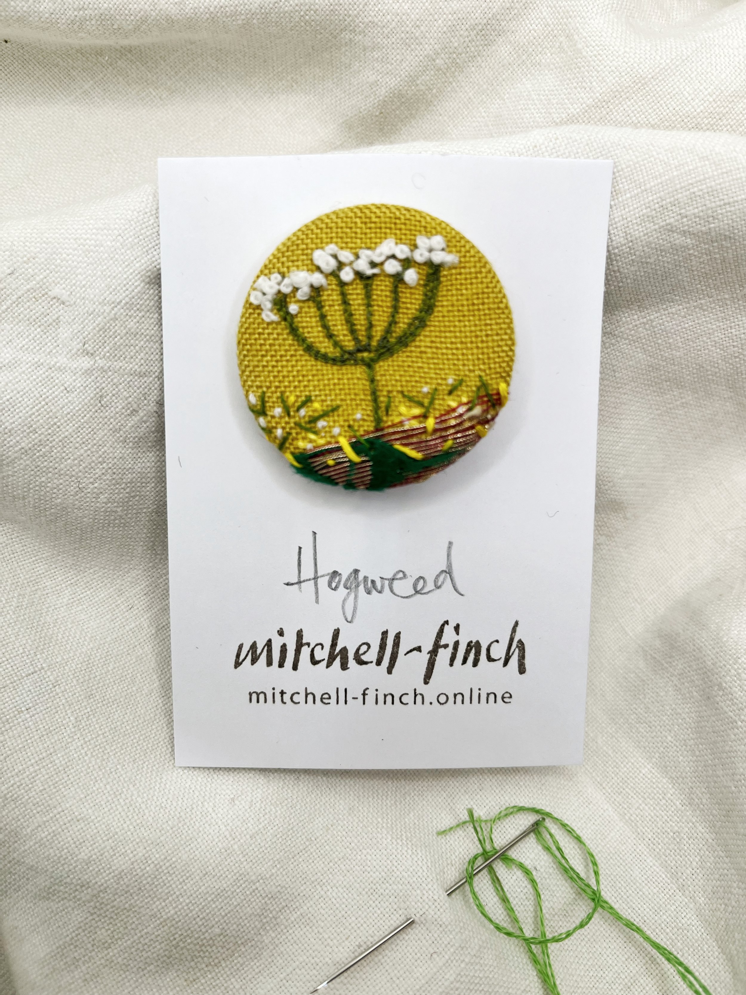 Hogweed button brooch