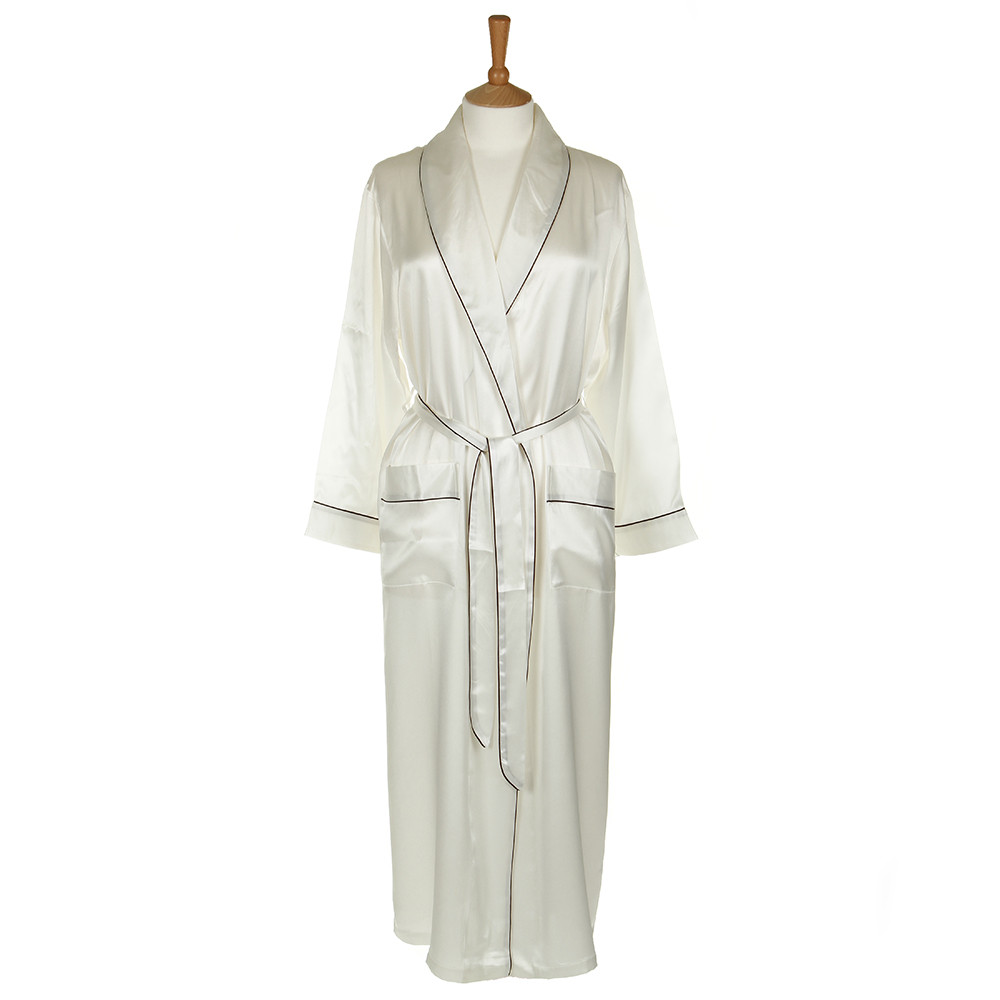 Gingerlily silk dressing gown £210 www.amara.com