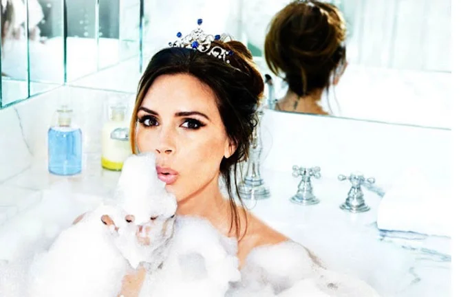Queen VB showing us how to Spice up your bath