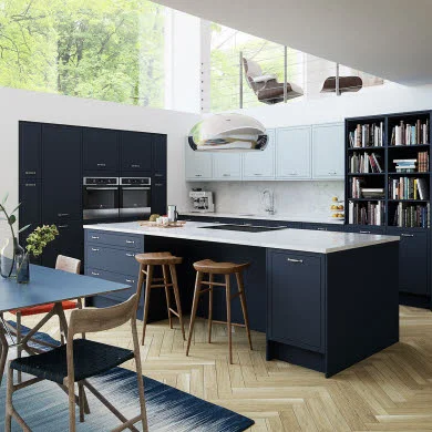 The Newbury midnight kitchen by Magnet 